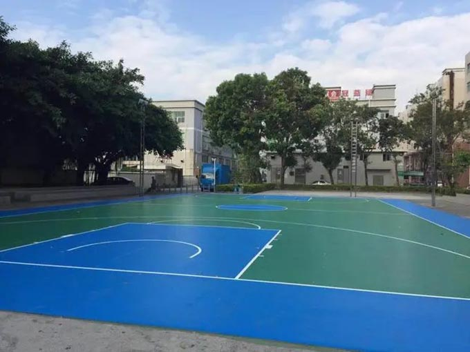 哈爾濱球場劃線專業(yè)施工