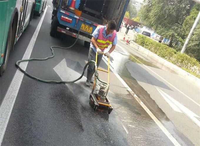 哈爾濱停車位標(biāo)線清除