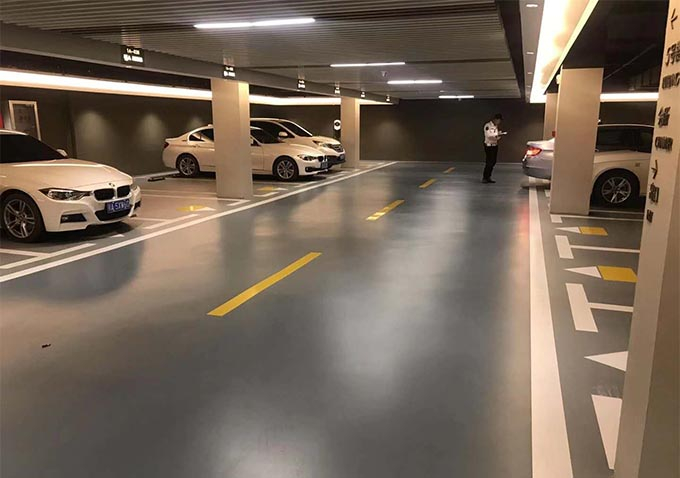 哈爾濱市政道路地下停車場(chǎng)車位劃線施工
